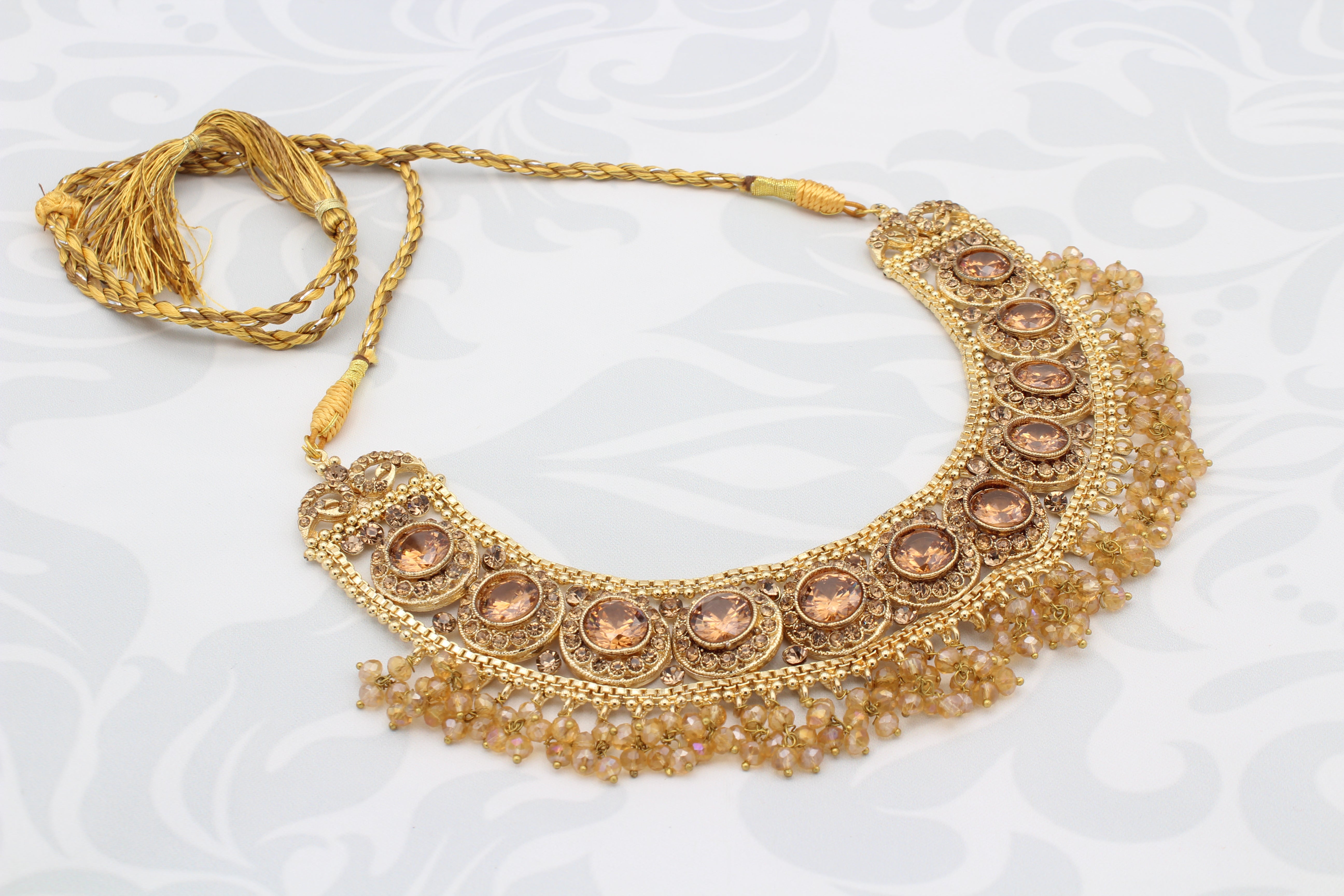 Manjoos Necklace Set